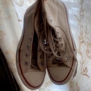 Converse High Tops